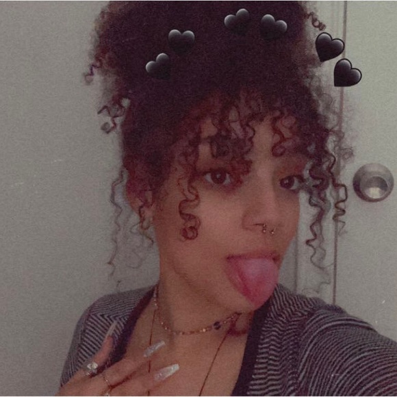 crxwnedgxdess